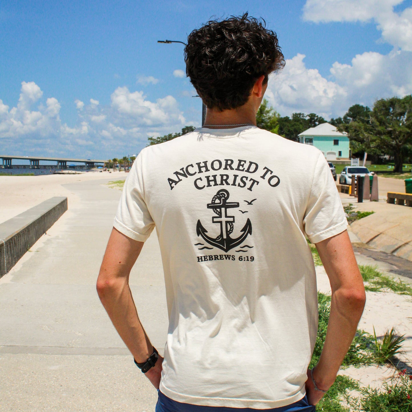 Anchored Tee